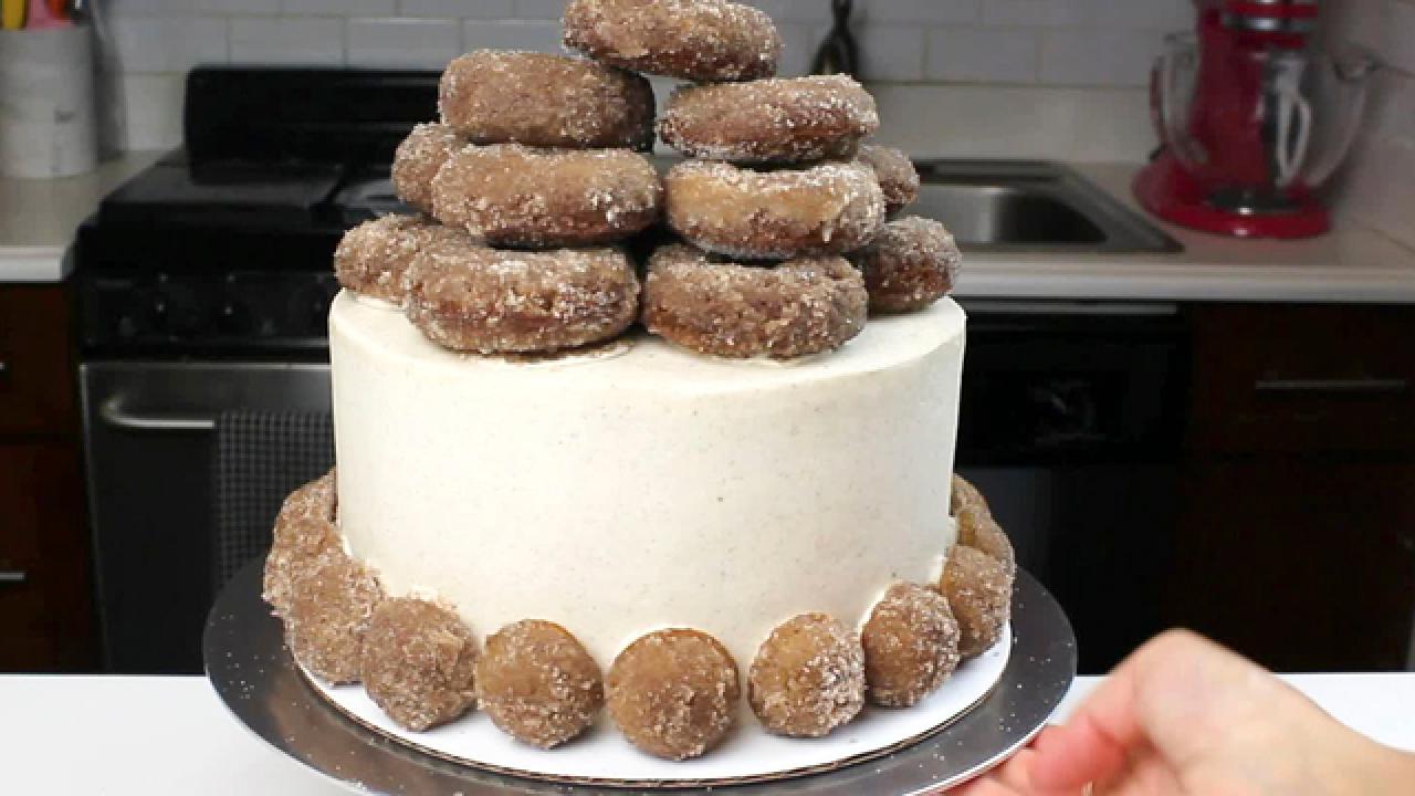 Apple Cider Doughnut Cake