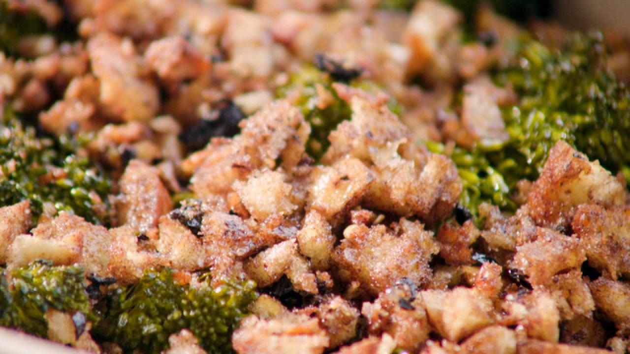 Broccolini with Breadcrumbs