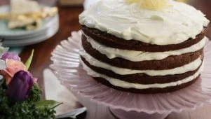 Zucchini and Ginger Naked Cake