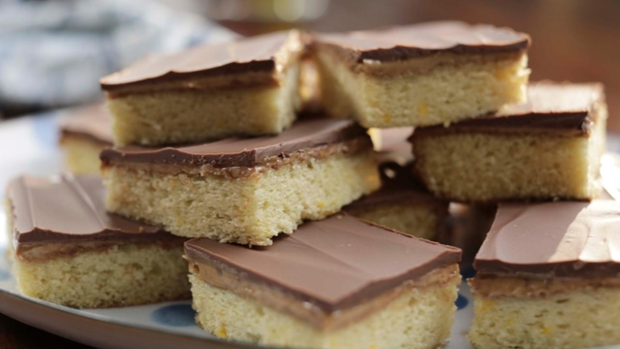 Valerie's Candy Cakes
