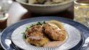 Valerie's Lump Crab Cakes