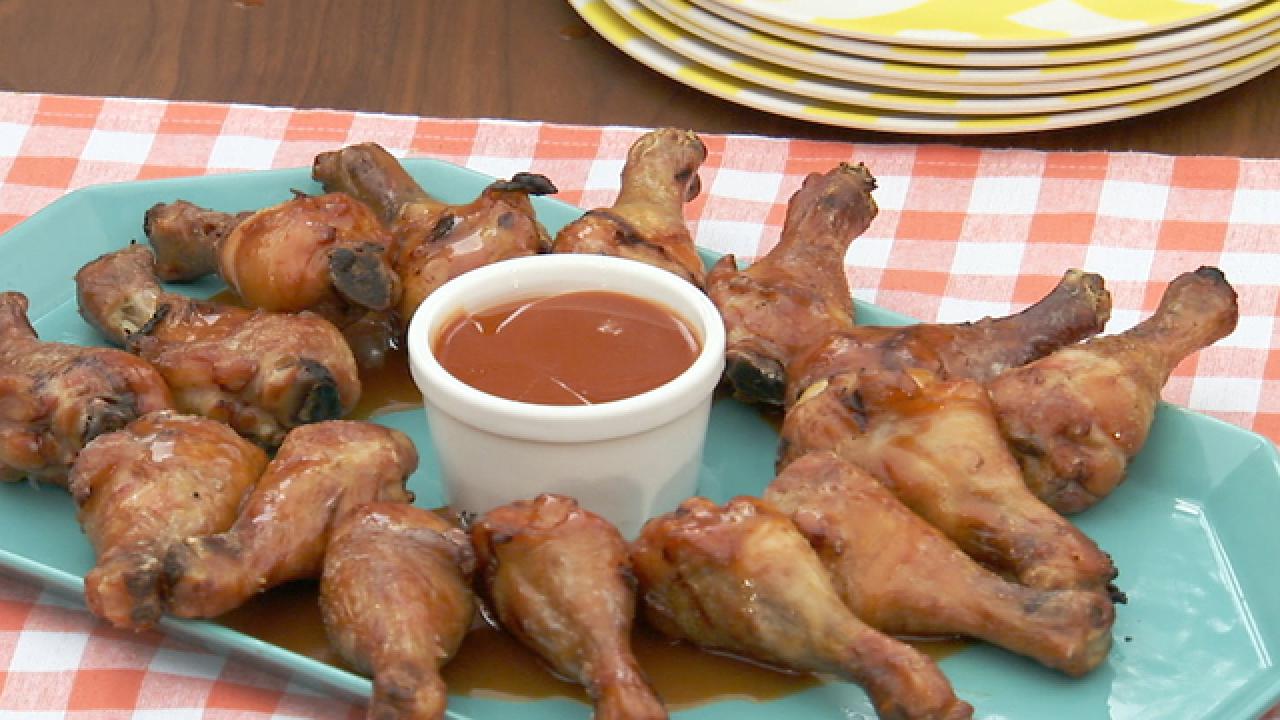 Smoked Drumsticks with Sauce
