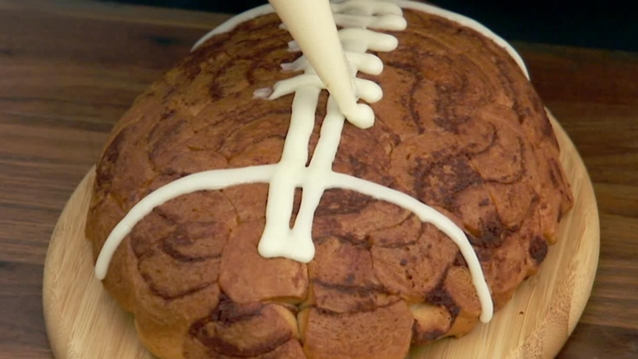 Cinnamon Pull-Apart Football