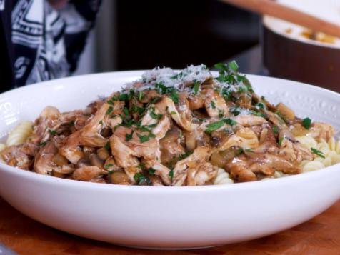 Rotini with Chicken Marsala Ragout
