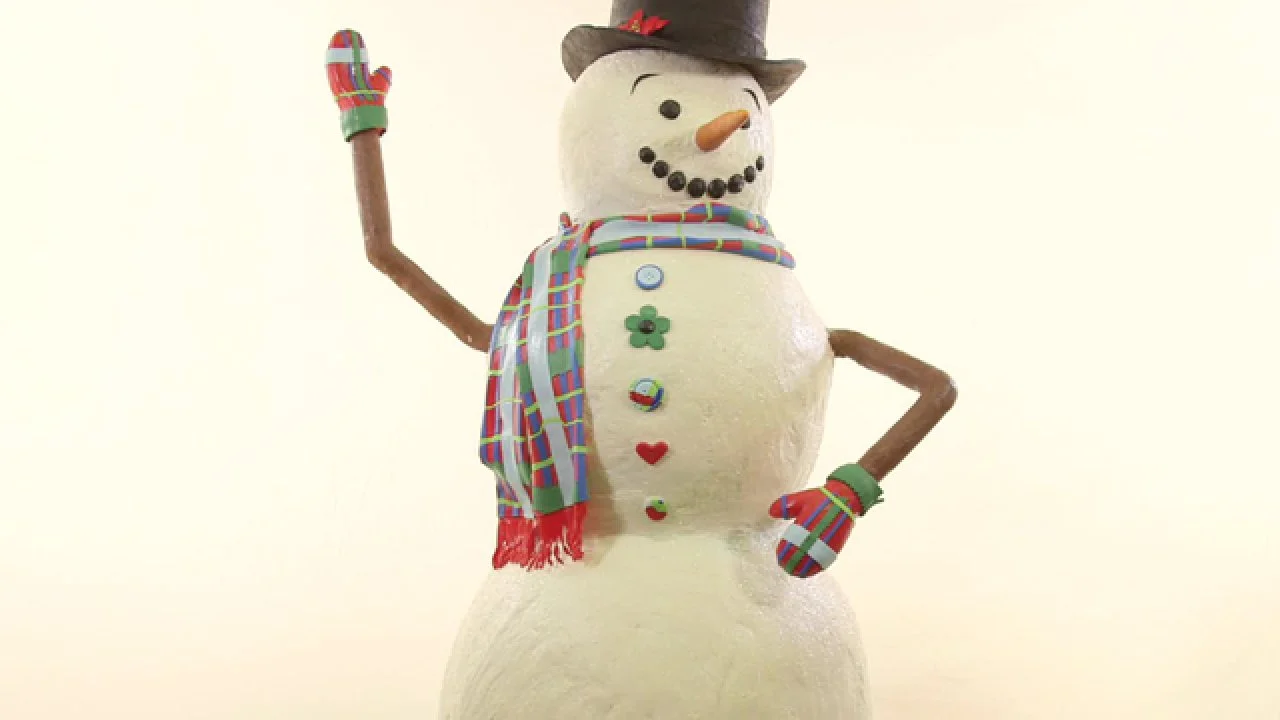5-Foot-Tall Snowman Cake