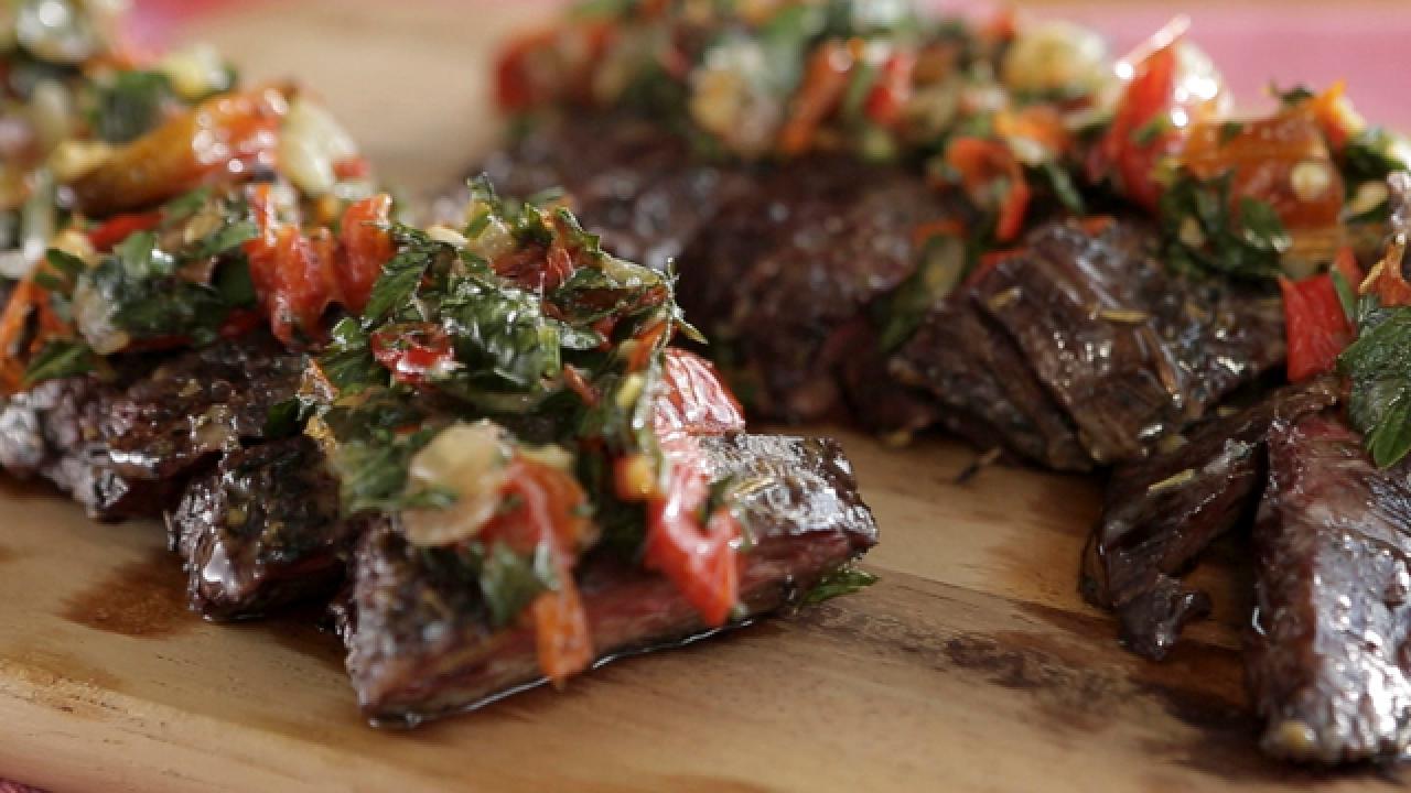 Grilled Skirt Steak With Sauce