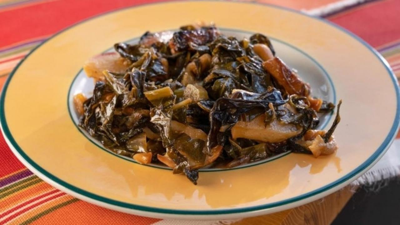 Collard Greens with Peanuts and Turnips