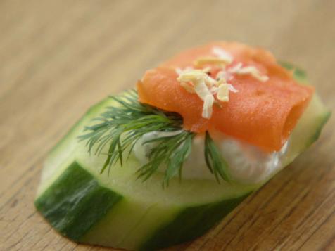 Smoked Salmon Cucumber Bites