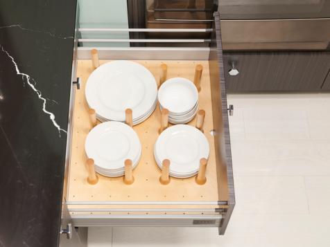 All the Amazing Storage in Fantasy Kitchen
