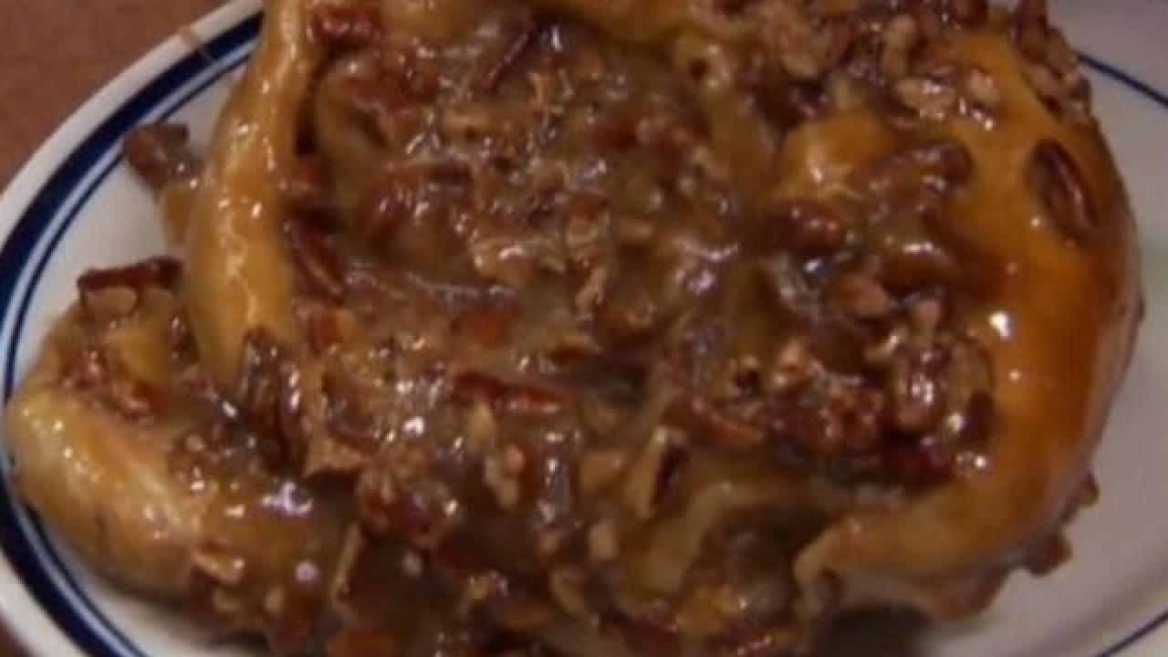 Caramel Pecan Roll