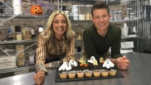 Graveyard Cupcakes