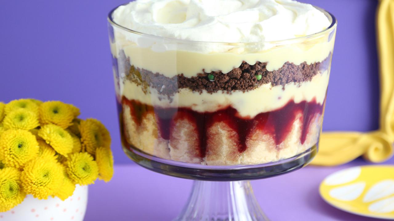 The One With Rachel's Thanksgiving Trifle