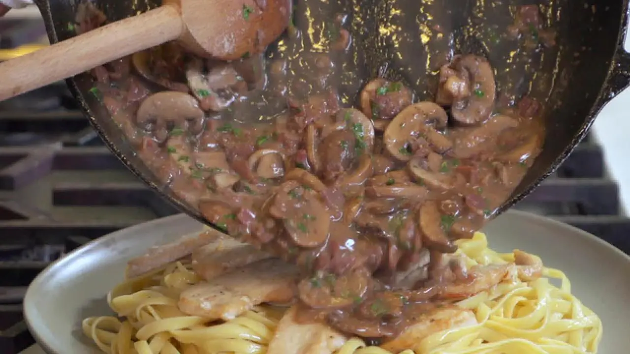 Robert Irvine's Chicken Marsala