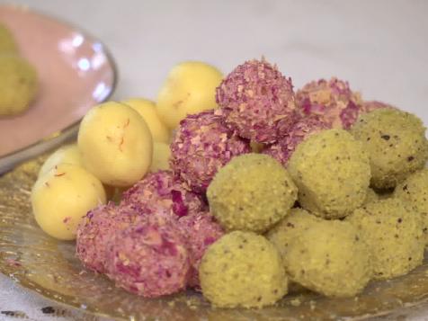 Pistachio Ladoo