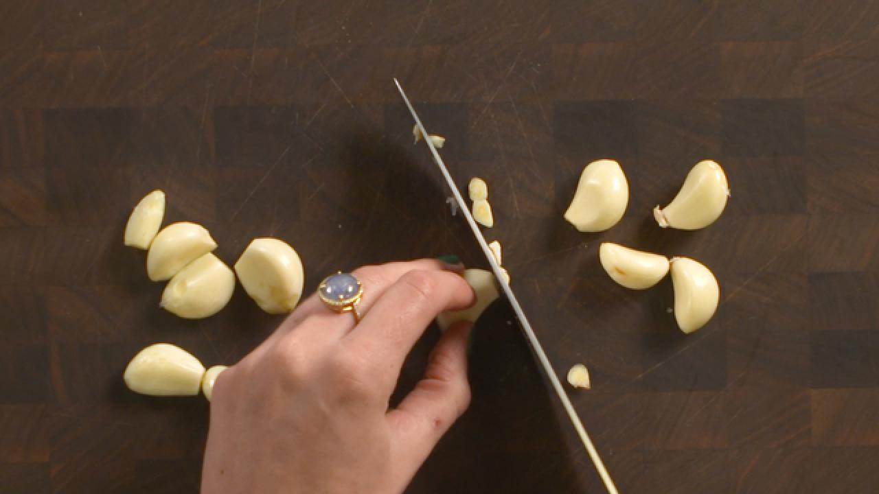 DIY Minced Prepared Garlic
