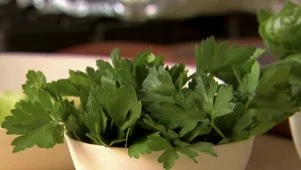 Italian Greens and Herbs Salad
