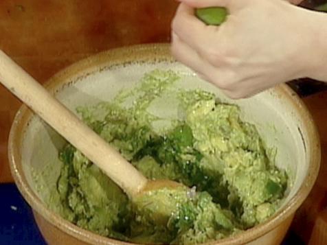 Perfect Chunky Guacamole