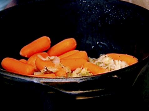Braised Cabbage and Carrots