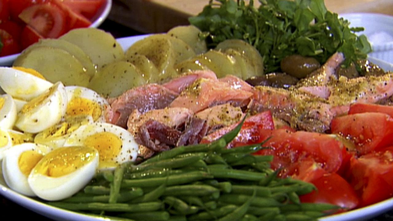Roasted Salmon Nicoise Platter