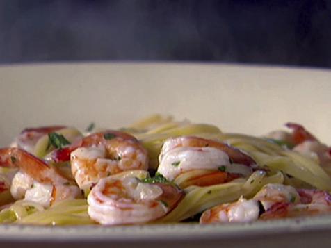 Linguine with Shrimp and Lemon Oil