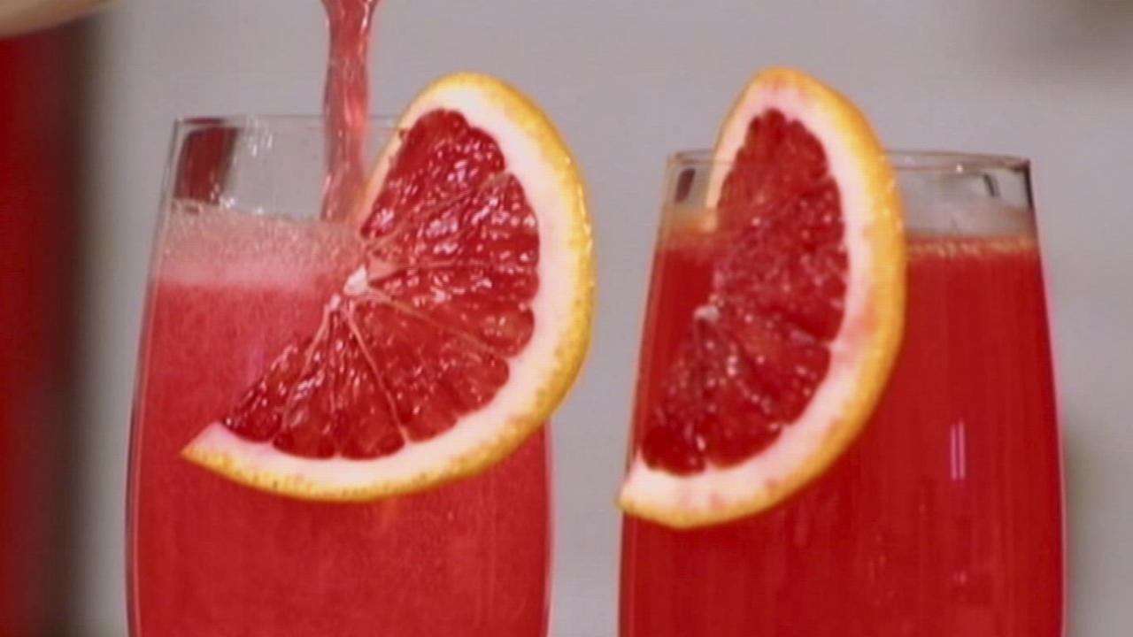 Valentine's Day Cava Cocktail