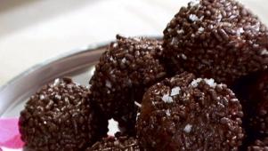 Hand-Rolled Chocolate Truffles