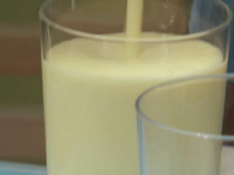 Mango Yogurt Smoothie