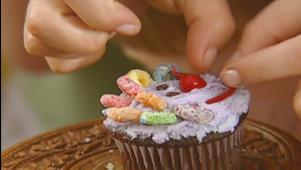 Quickie Coconut Cupcakes