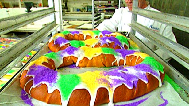 mardi gras king cake blue bell