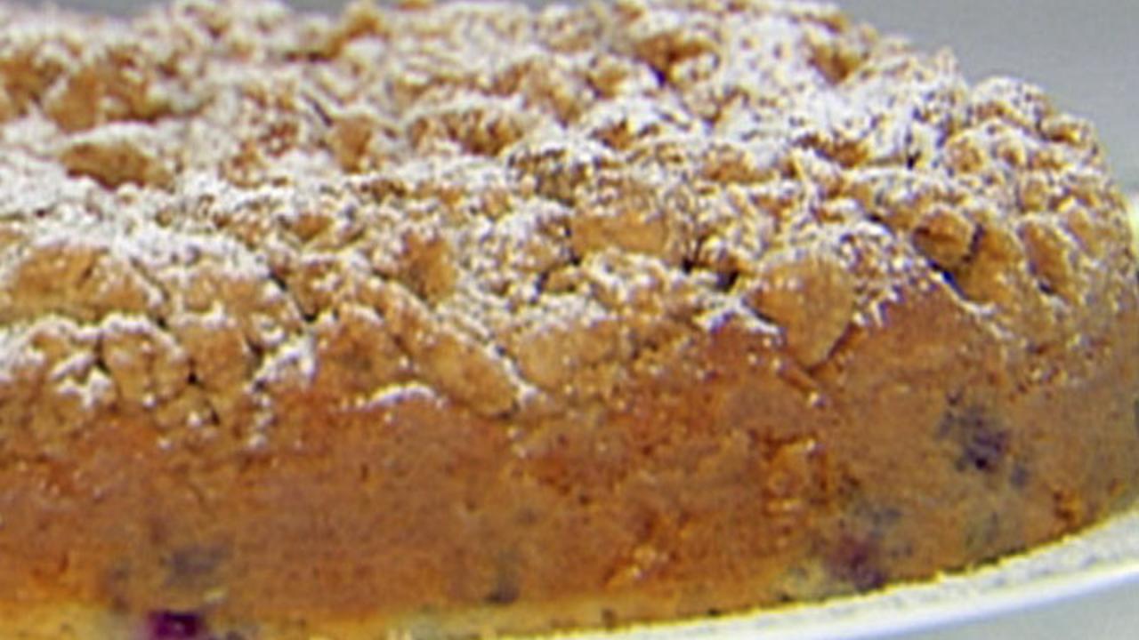 Blueberry Crumb Cake