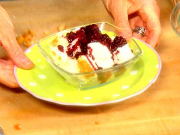 Angel food Cake Cubes with Blackberry Sauce