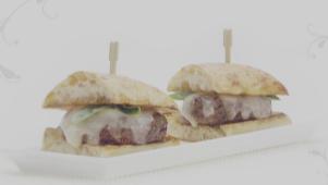 Mini Italian Pub Burgers