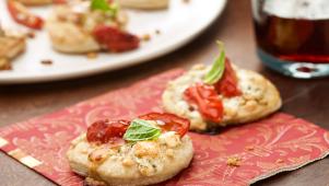 Easy Pizzette With Gorgonzola