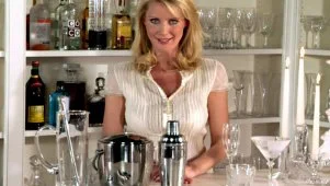 Designing a Fabulous Home Bar