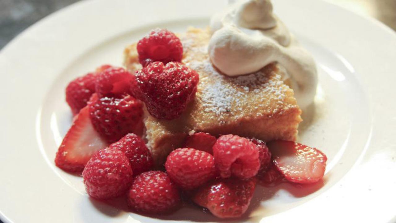Tres Leches Cake With Berries
