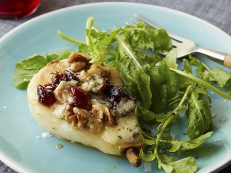 Roasted Pears With Blue Cheese