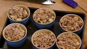 The Neelys' Apple Crisp