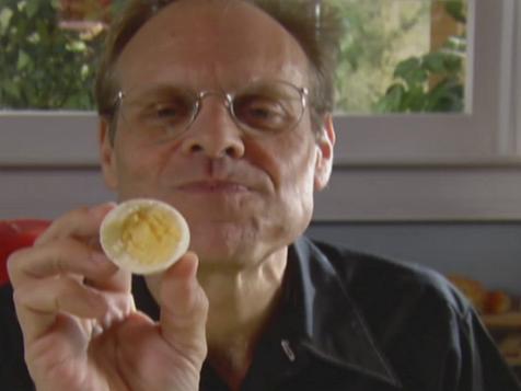 Alton Brown's Foolproof Hard-Boiled Egg Technique