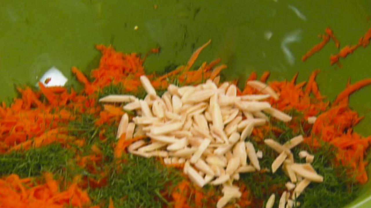 Neelys Carrot Slaw