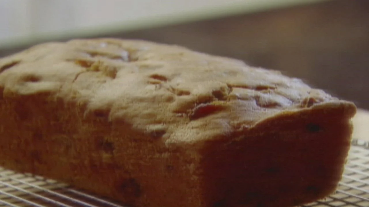 Ina's Date Nut Spice Bread