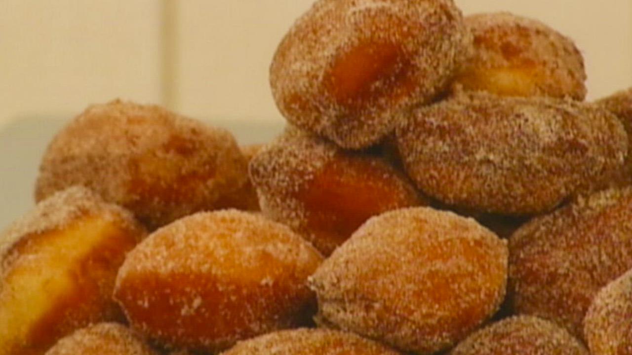 Cinnamon Spiced Doughnuts
