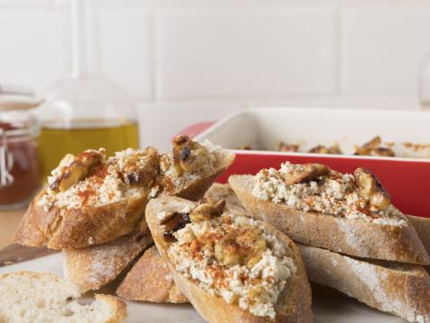 Spicy Baked Goat Cheese