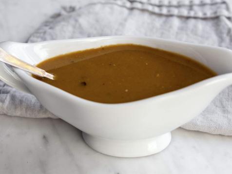 Simple Pan Gravy