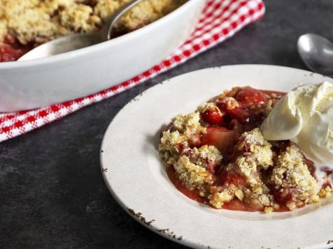 Red Rhubarb and Strawberry Cri