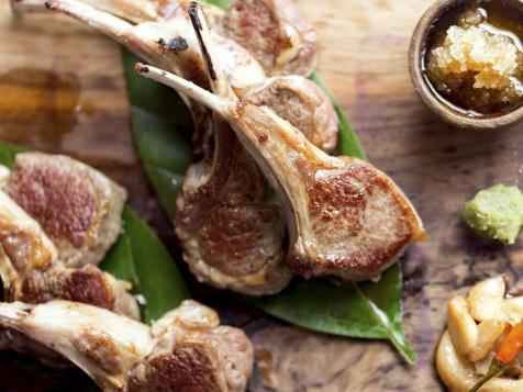 Lamb Chops, Crushed Garlic, Se