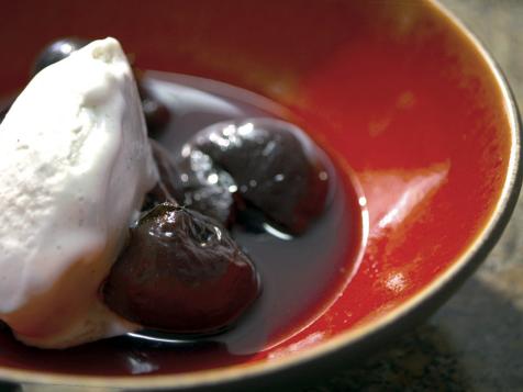 Roasted Figs with Red Wine