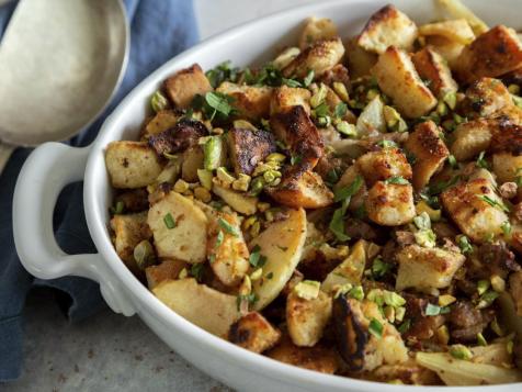 Spiced Apple Sausage Stuffing
