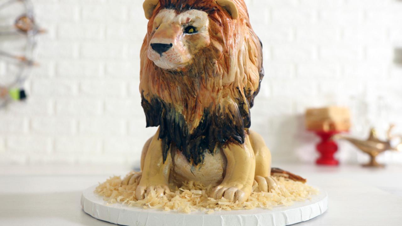 Serengeti Lion Cake