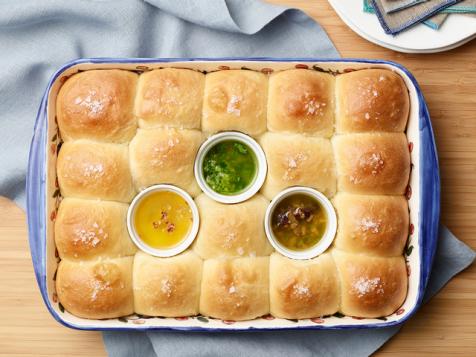 Pull-Apart Parker House Rolls with Butter Pools