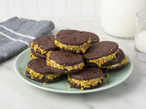Chocolate Cannoli Cookie